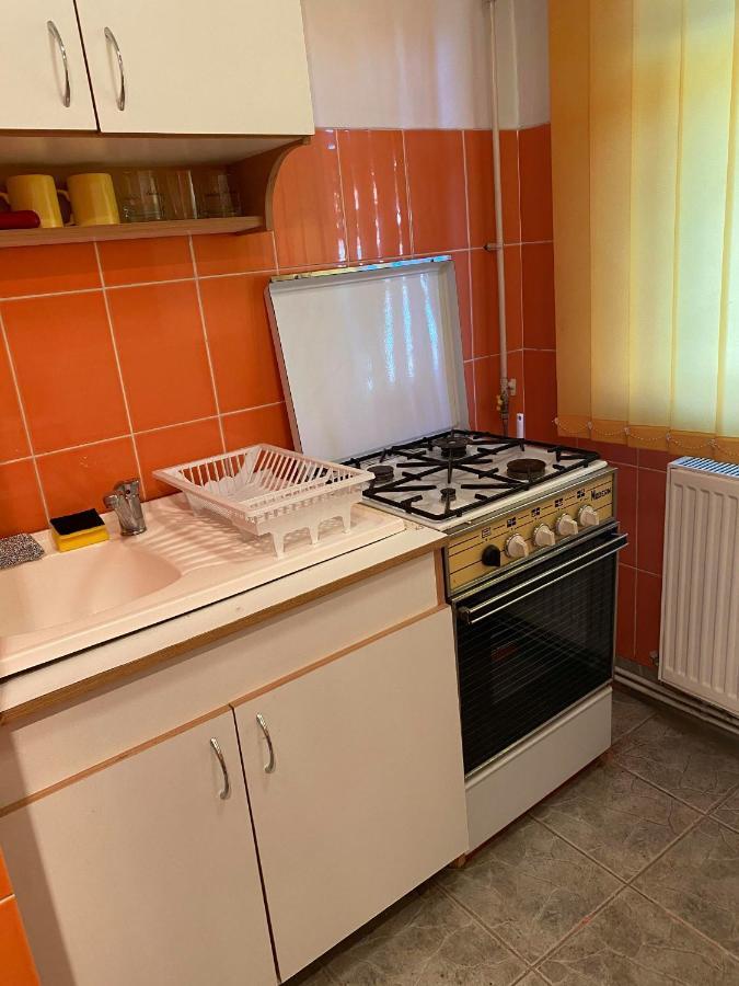 Best Home Hunedoara Exteriér fotografie